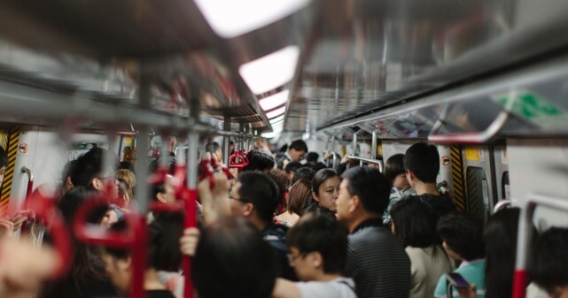 満員電車の写真